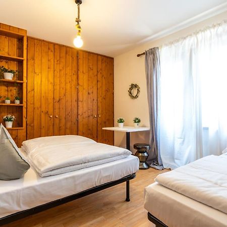 Sleep In Venzone Hotel Екстериор снимка