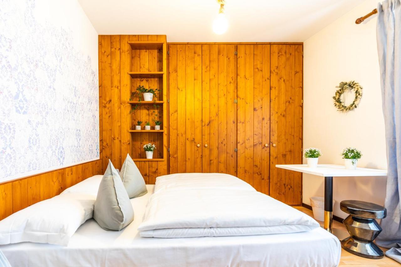 Sleep In Venzone Hotel Екстериор снимка