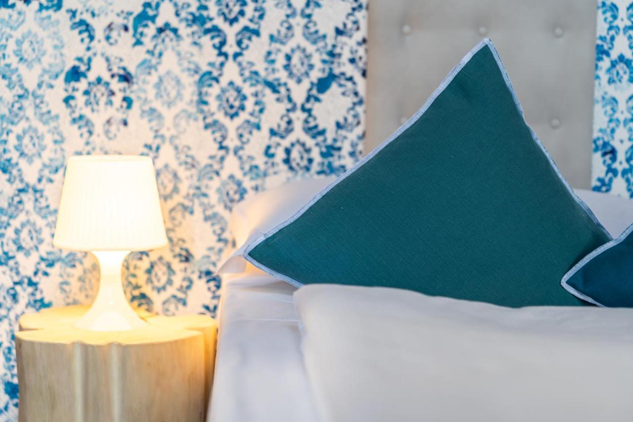 Sleep In Venzone Hotel Екстериор снимка