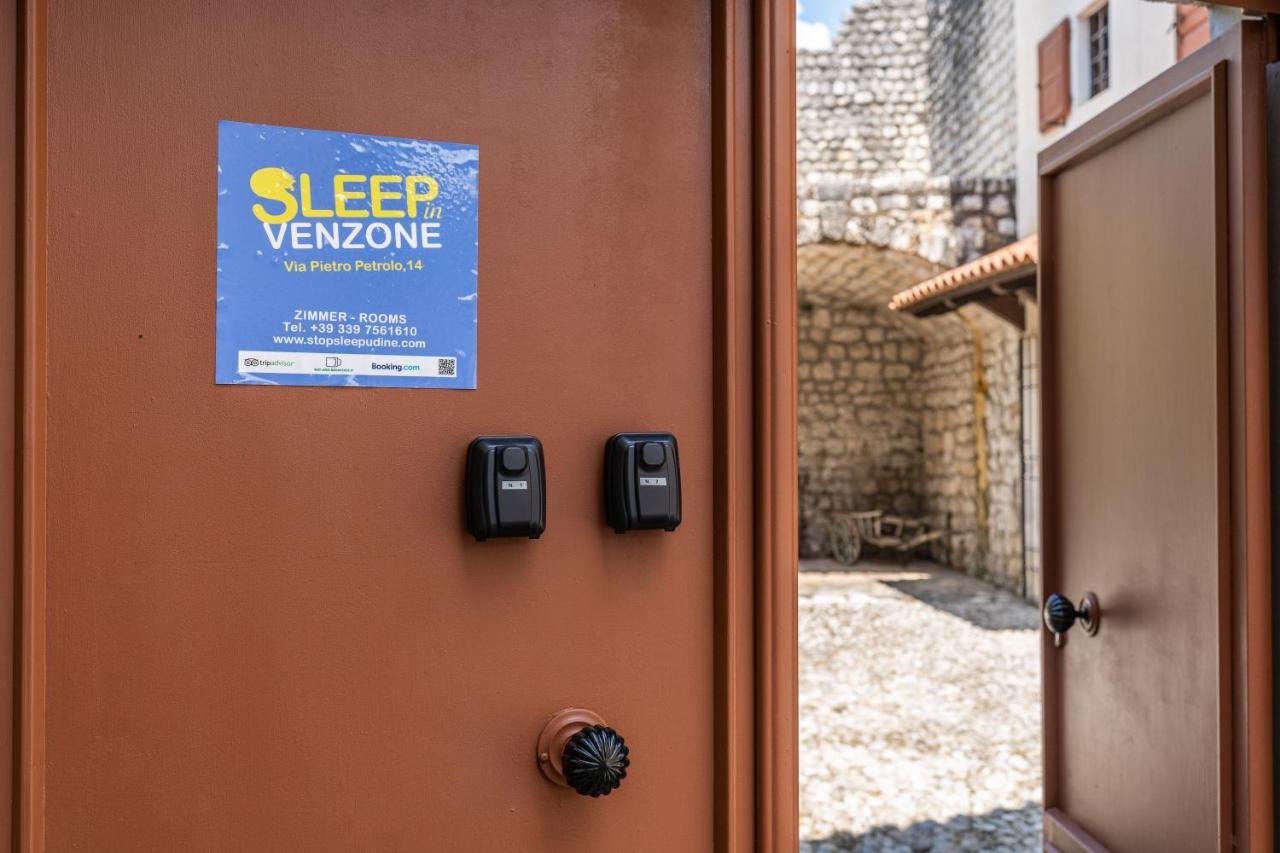 Sleep In Venzone Hotel Екстериор снимка
